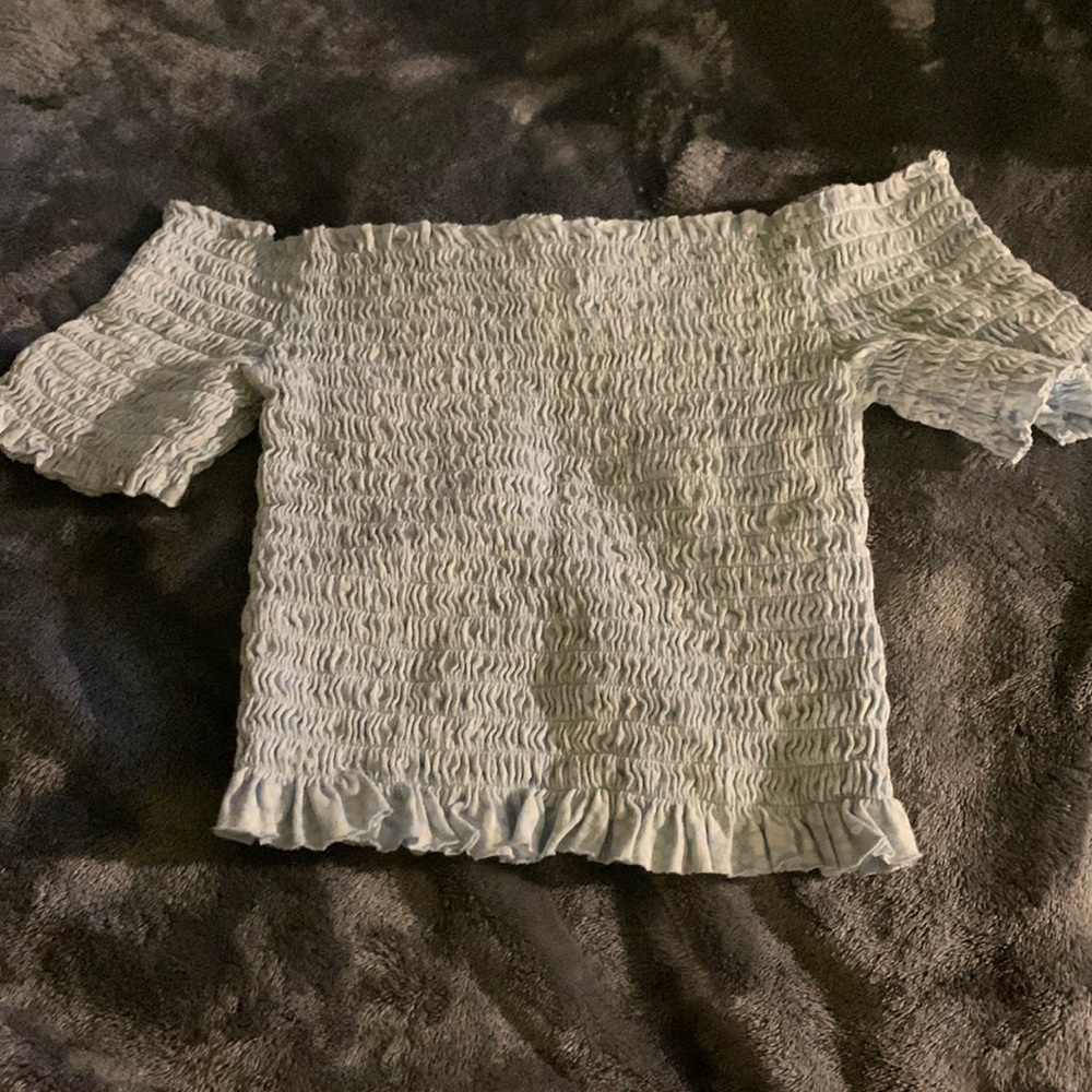 blue off the shoulder blouse with a white pattern brand: wild fable size:small